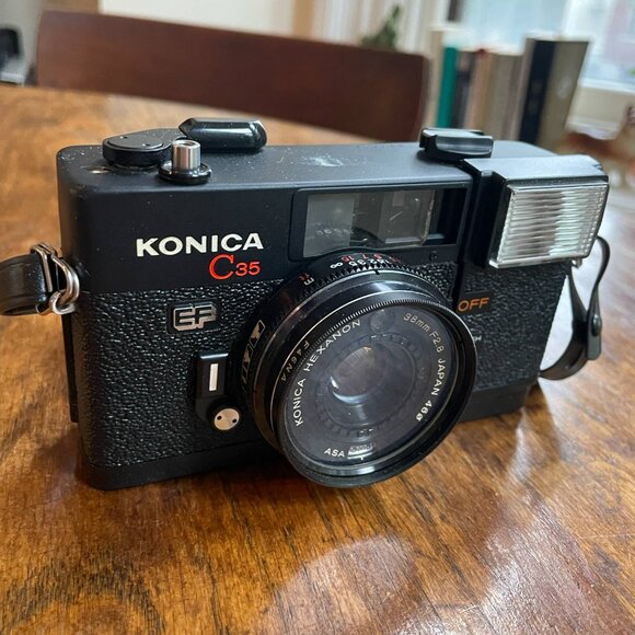 Konica C35 Film Camera - Picture 1 of 8